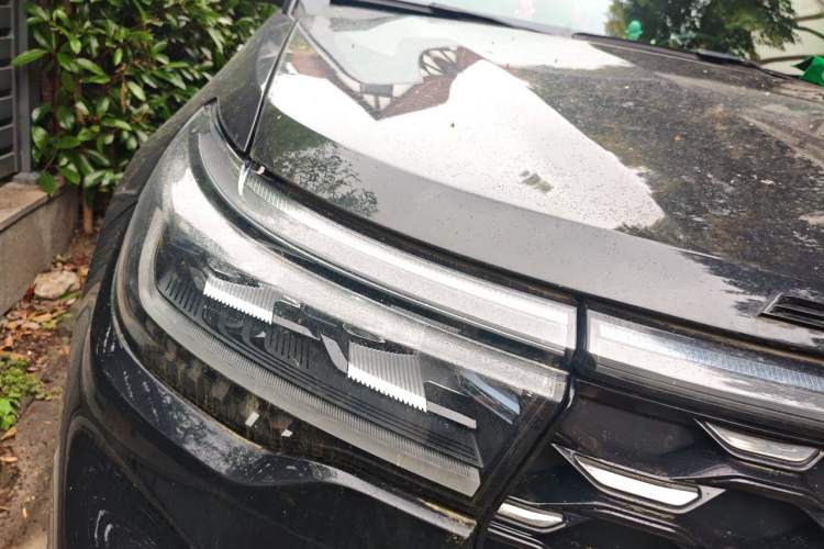 Used Ford Explorer 2023 EcoBoost 285 4x4 ST-LINE 6-Seater Right Front Headlight