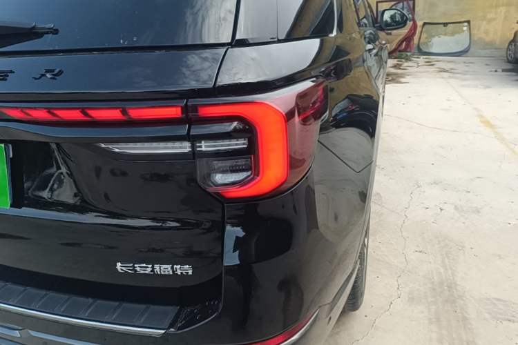 Used Ford Explorer 2023 EcoBoost 285 4x4 ST-LINE 6-Seater Right Rear Taillight