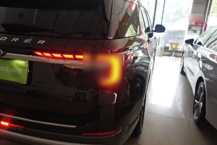 Used Ford Explorer 2023 EcoBoost 285 Four-Wheel Drive Titanium Edition 7-Seater Right Rear Taillight