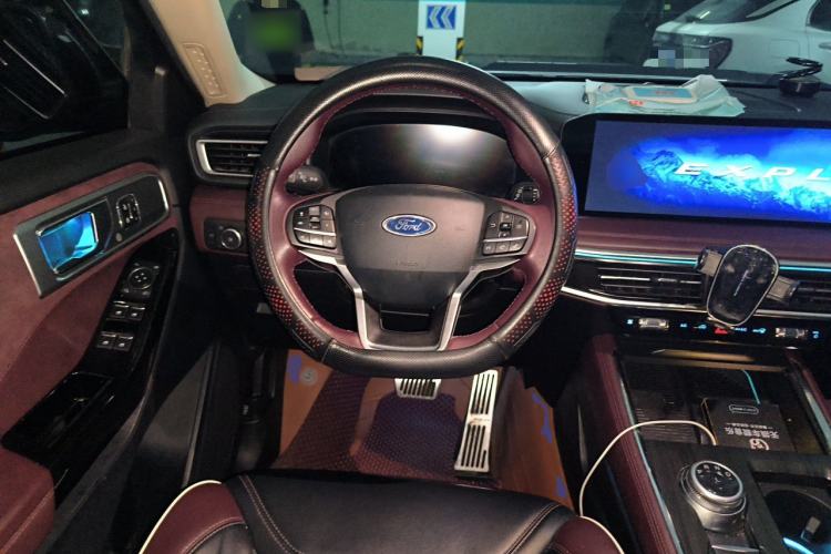 Used Ford Explorer 2023 EcoBoost 285 Four-Wheel Drive Titanium Edition 7-Seater Steering Wheel