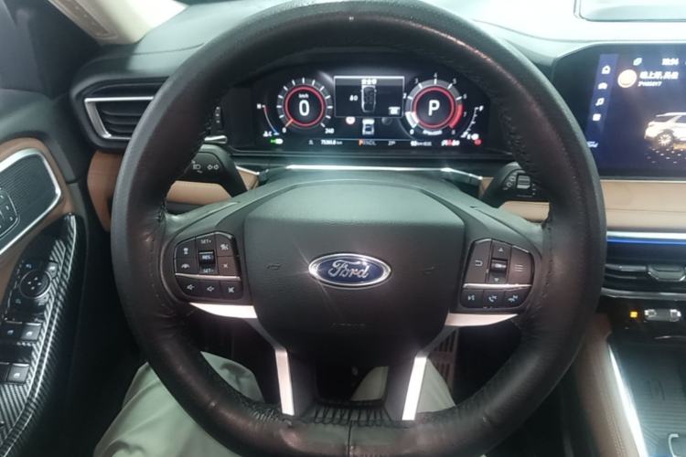 Used Ford Explorer 2023 EcoBoost 285 Four-Wheel Drive Titanium Edition 6 Seats Steering Wheel