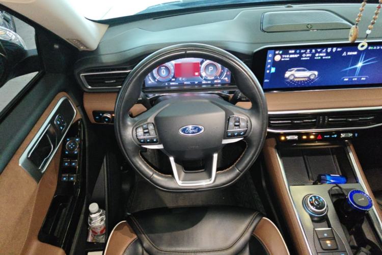 Used Ford Explorer 2023 EcoBoost 285 Four-Wheel Drive Titanium Edition 6 Seats Steering Wheel