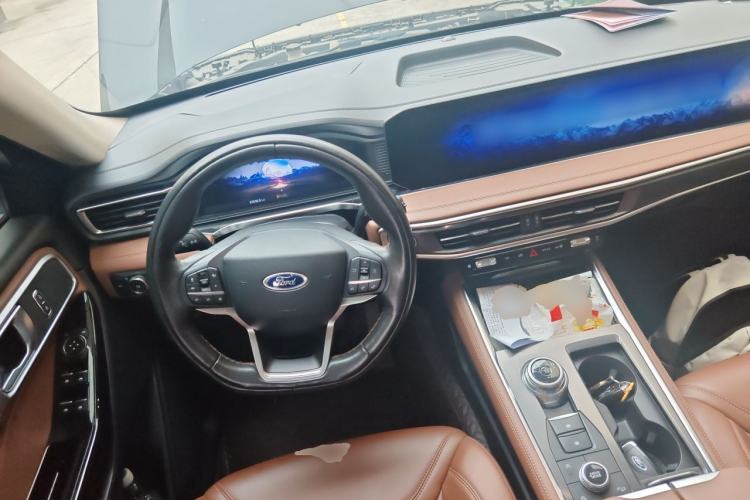 Used Ford Explorer 2023 EcoBoost 285 Four-Wheel Drive Stylish Plus Version 7 Seats Steering Wheel