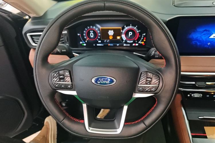 Used Ford Explorer 2023 EcoBoost 285 Four-Wheel Drive Titanium Edition 7-Seater Steering Wheel