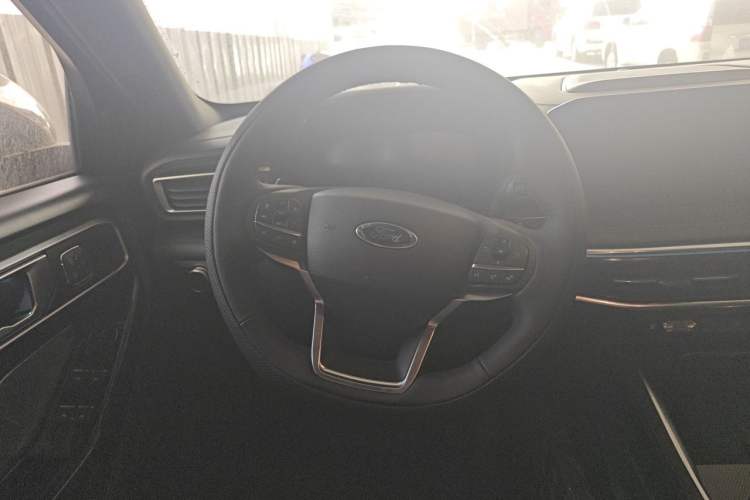 Used Ford Explorer 2023 EcoBoost 285 4x4 ST-LINE 6-Seater Steering Wheel