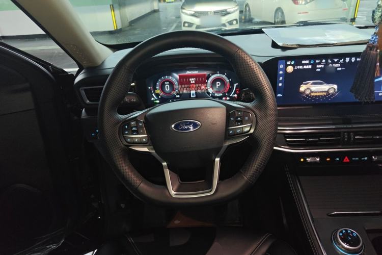 Used Ford Explorer 2023 EcoBoost 285 4x4 Trend Plus Edition 6 Seats Steering Wheel