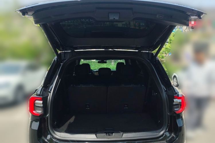 Used Ford Explorer 2023 EcoBoost 285 4x4 ST-LINE 7-Seater Trunk