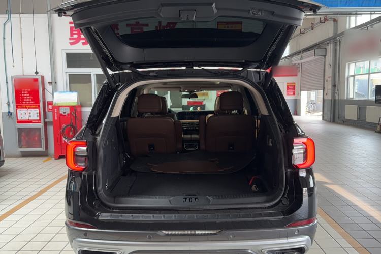 Used Ford Explorer 2023 EcoBoost 285 4x4 Trend Plus Edition 6 Seats Trunk