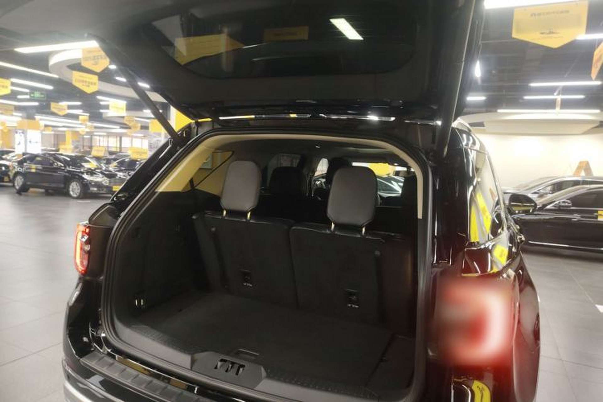 Used Ford Explorer 2023 EcoBoost 285 Four-Wheel Drive Stylish Plus Version 7 Seats Trunk