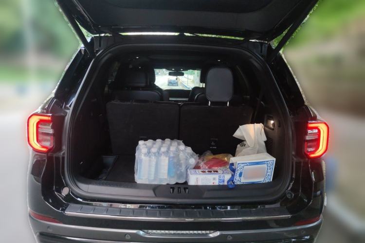Used Ford Explorer 2023 EcoBoost 285 4x4 ST-LINE 6-Seater Trunk