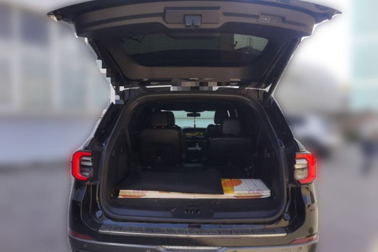 Used Ford Explorer 2023 EcoBoost 285 4x4 ST-LINE 6-Seater Trunk