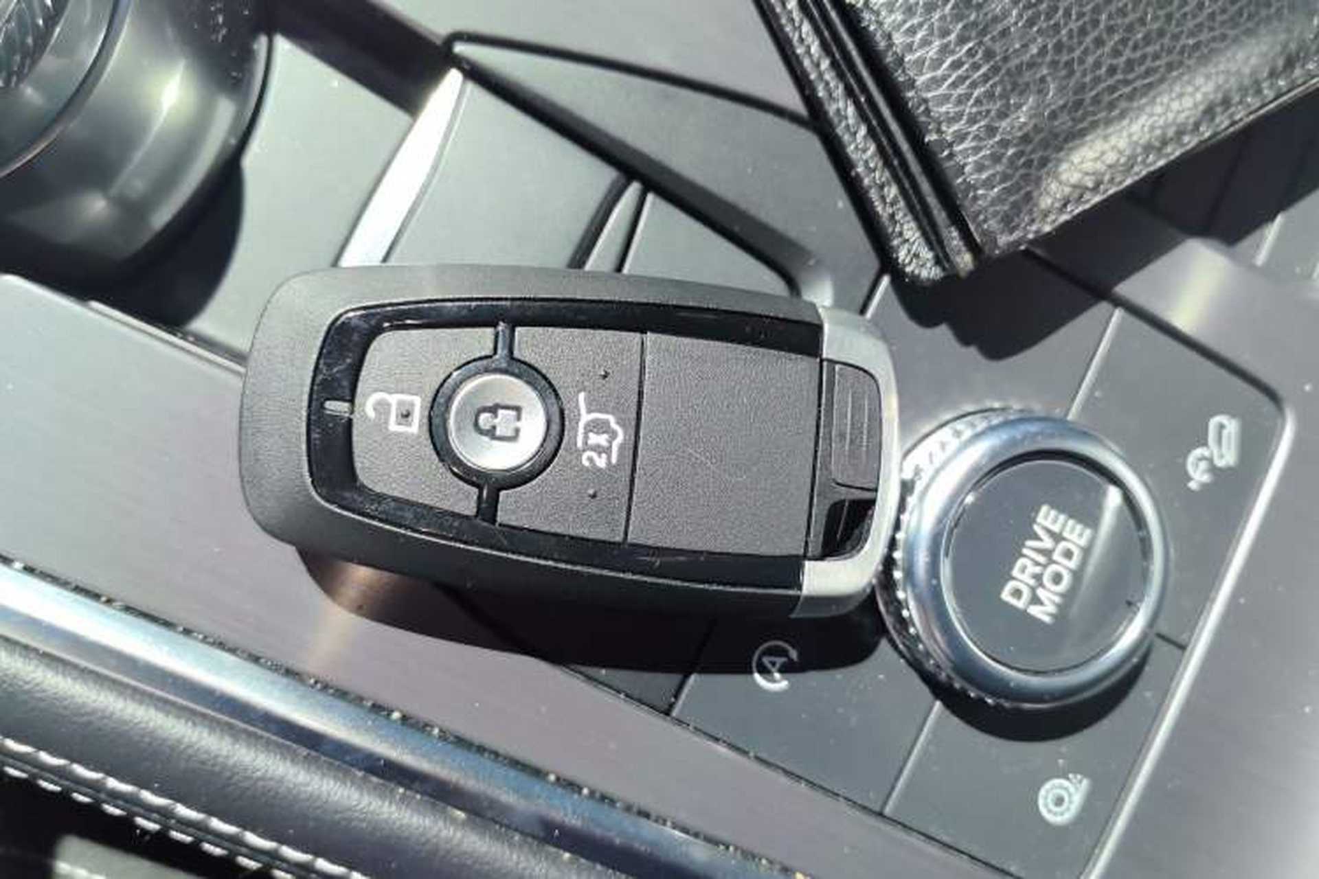 Used Ford Explorer 2023 EcoBoost 285 4x4 Trend Plus Edition 6 Seats Vehicle Key