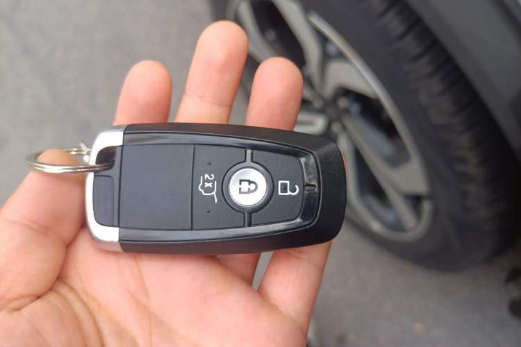 Used Ford Explorer 2023 EcoBoost 285 4x4 ST-LINE 6-Seater Vehicle Key