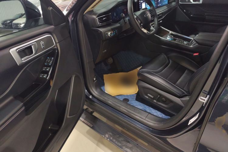 Used Ford Explorer 2023 EcoBoost 285 4x4 Trend Plus Edition 6 Seats Driver Seat