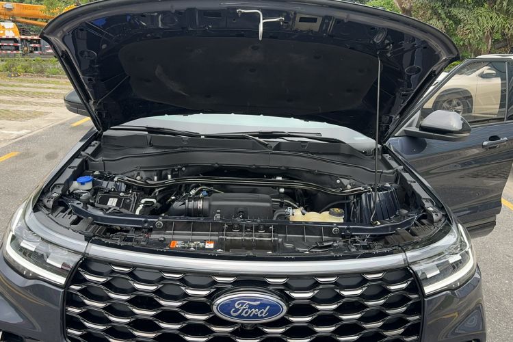 Used Ford Explorer 2023 EcoBoost 285 4x4 ST-LINE 6-Seater Engine Bay