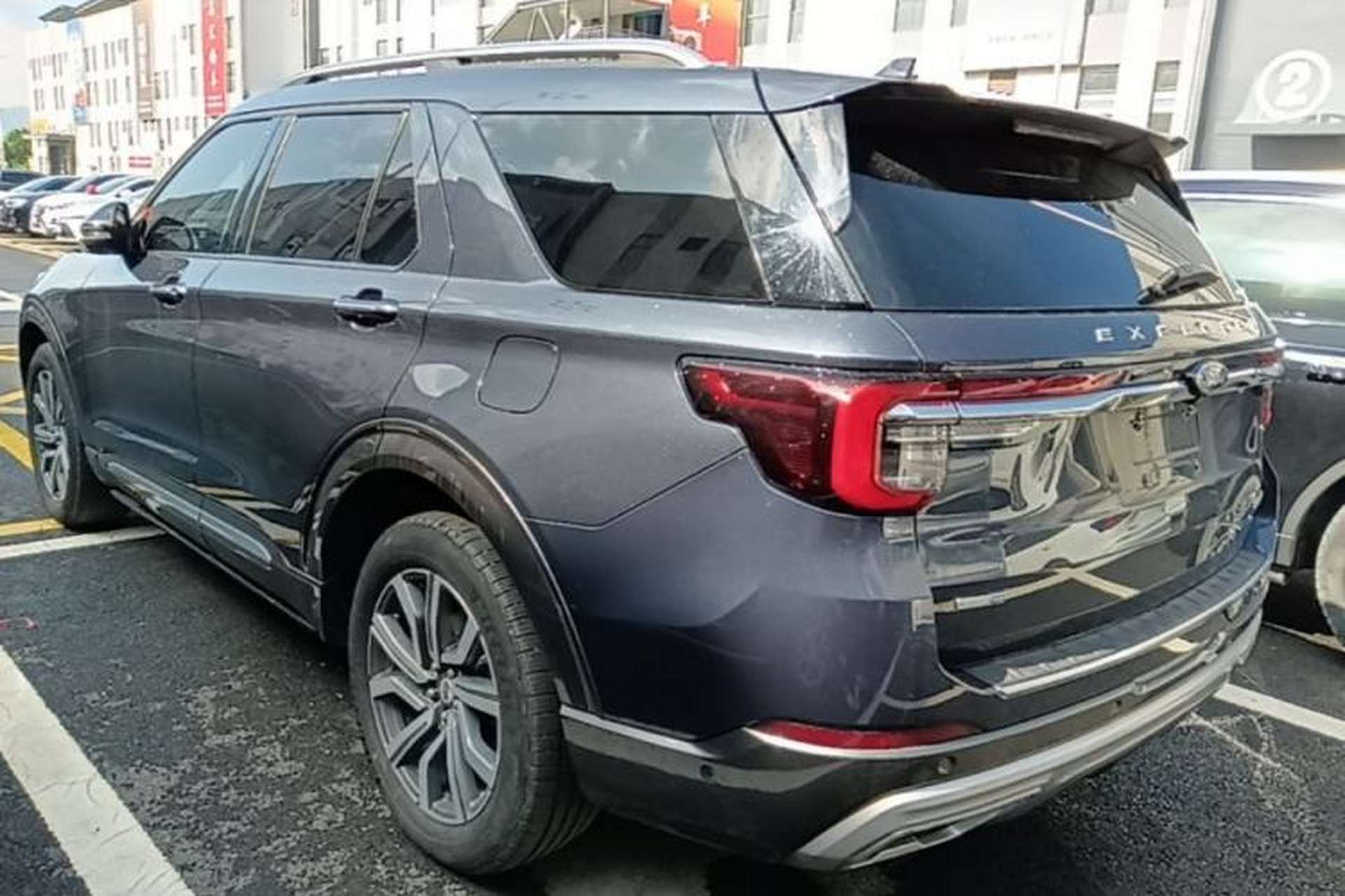 Used Ford Explorer 2023 EcoBoost 285 Four-Wheel Drive Titanium Edition 7-Seater Exterior 2