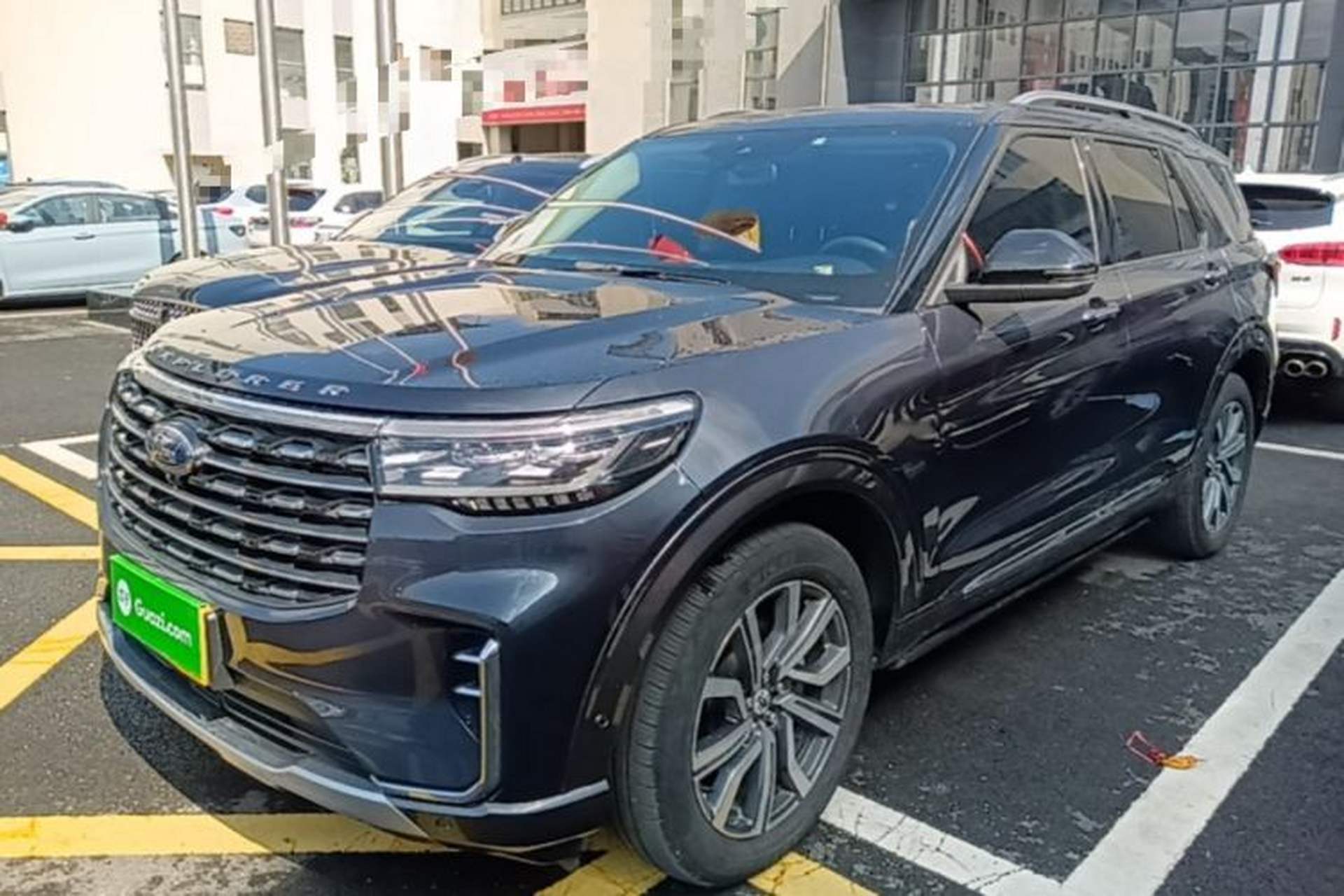 Used Ford Explorer 2023 EcoBoost 285 Four-Wheel Drive Titanium Edition 7-Seater Front Left 45 Deg