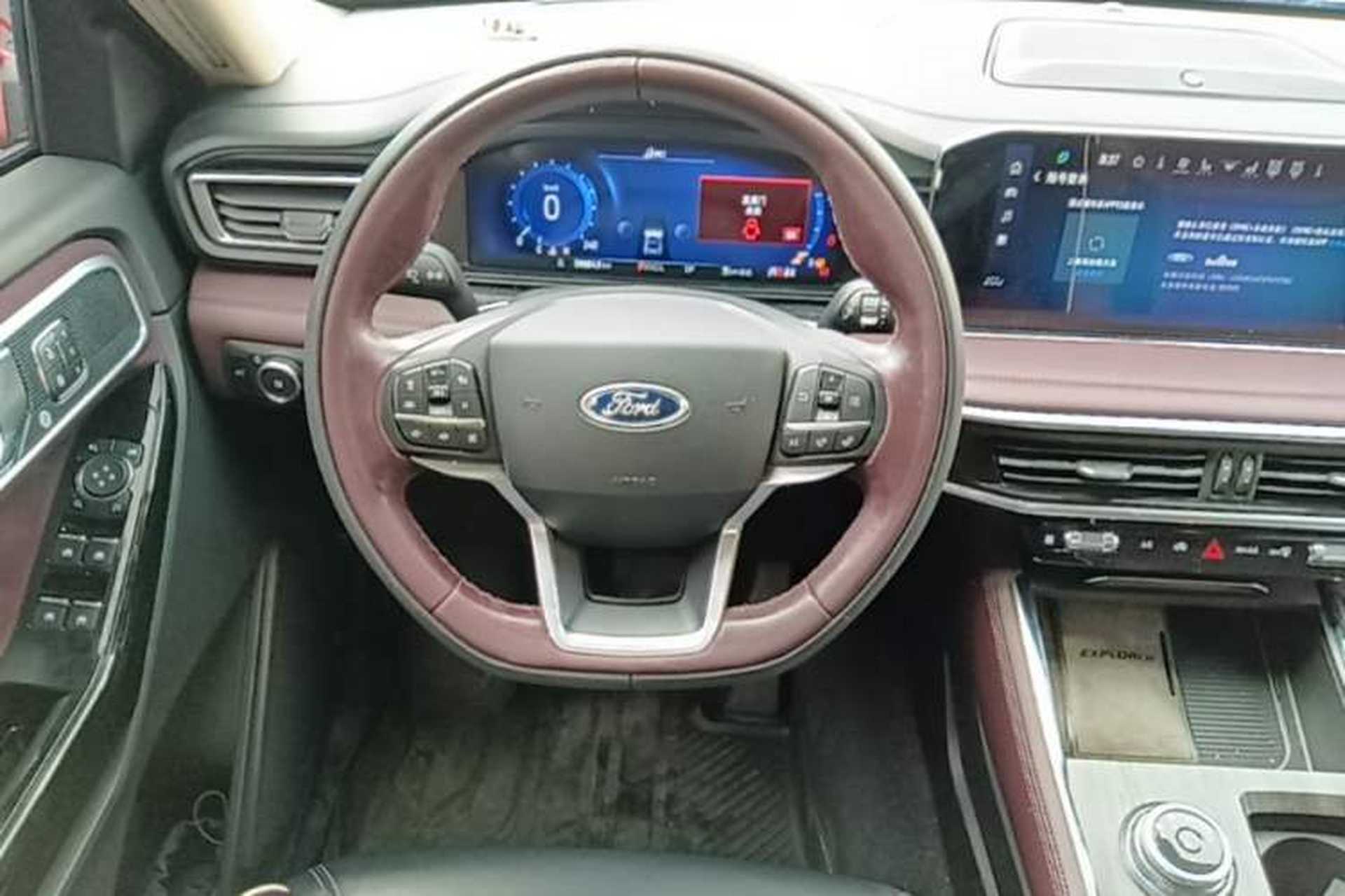 Used Ford Explorer 2023 EcoBoost 285 Four-Wheel Drive Titanium Edition 7-Seater Steering Wheel