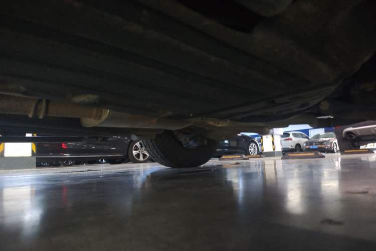 Used Ford Explorer 2023 EcoBoost 285 Kunlun Peak Edition 7-Seater Chassis Rear Right