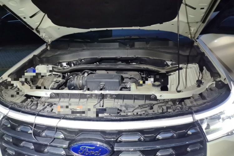 Used Ford Explorer 2023 EcoBoost 285 Four-Wheel Drive Titanium Edition 6 Seats Engine Bay