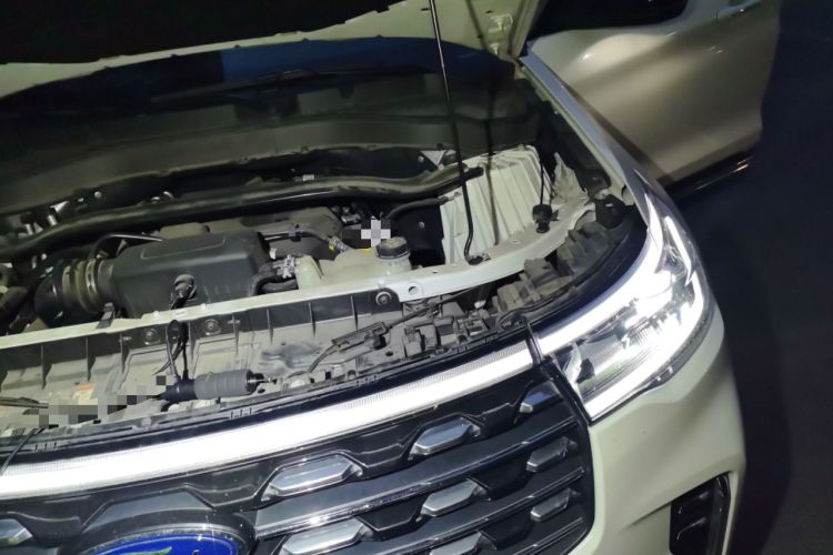 Used Ford Explorer 2023 EcoBoost 285 Four-Wheel Drive Titanium Edition 6 Seats Engine Bay Left