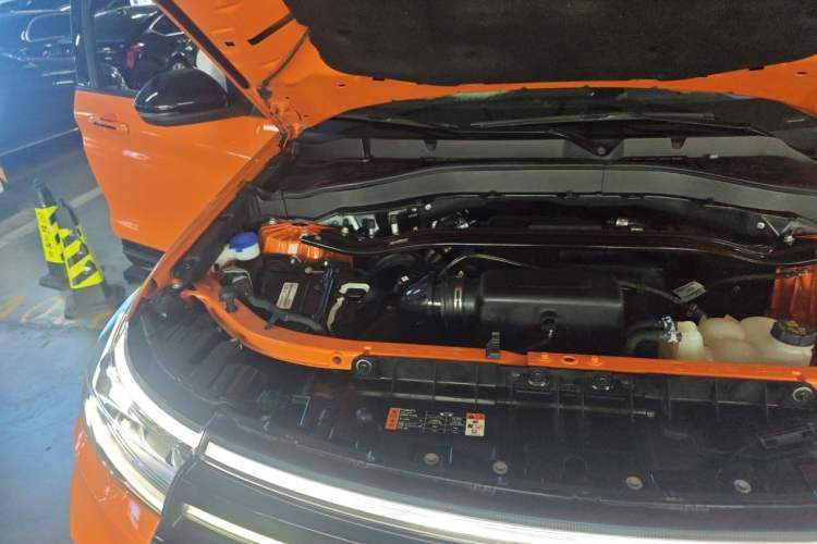Used Ford Explorer 2023 EcoBoost 285 Kunlun Peak Edition 7-Seater Engine Bay Right
