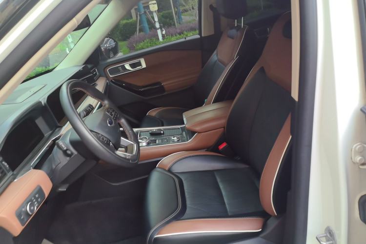 Used Ford Explorer 2023 EcoBoost 285 Four-Wheel Drive Titanium Edition 6 Seats Left Front Seat