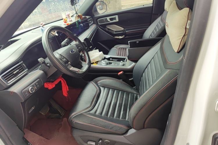 Used Ford Explorer 2023 EcoBoost 285 4x4 ST-LINE 7-Seater Left Front Seat