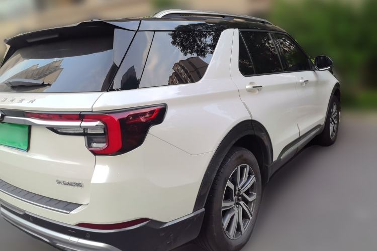Used Ford Explorer 2023 EcoBoost 285 Four-Wheel Drive Titanium Edition 6 Seats Rear Right 45 Deg