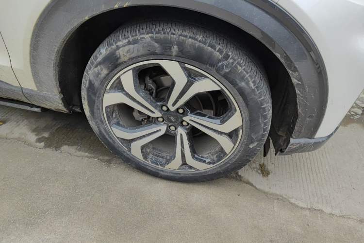 Used Ford Explorer 2023 EcoBoost 285 4x4 ST-LINE 7-Seater Right Front Wheel Hub