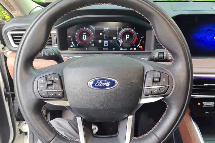 Used Ford Explorer 2023 EcoBoost 285 Four-Wheel Drive Titanium Edition 6 Seats Steering Wheel