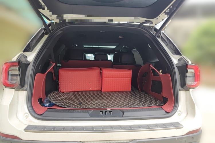 Used Ford Explorer 2023 EcoBoost 285 4x4 ST-LINE 7-Seater Trunk
