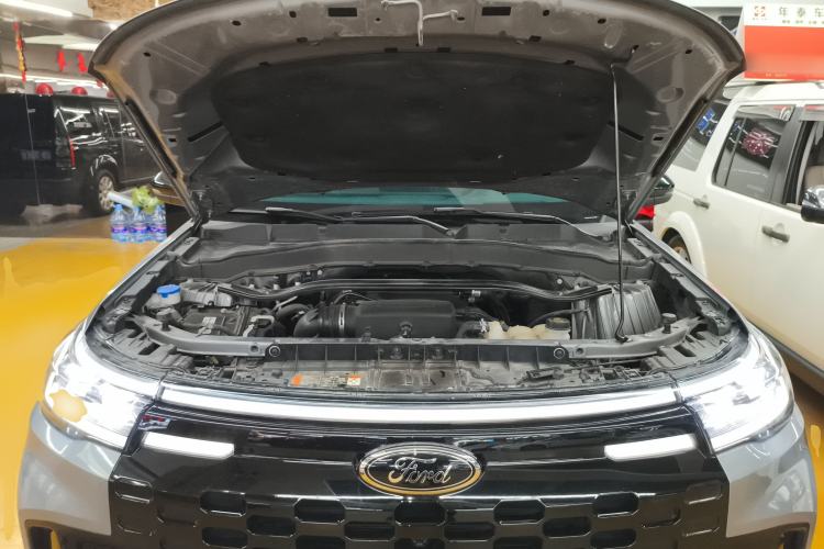 Used Ford Explorer 2023 EcoBoost 285 Kunlun Peak Edition 6-Seater Engine Bay