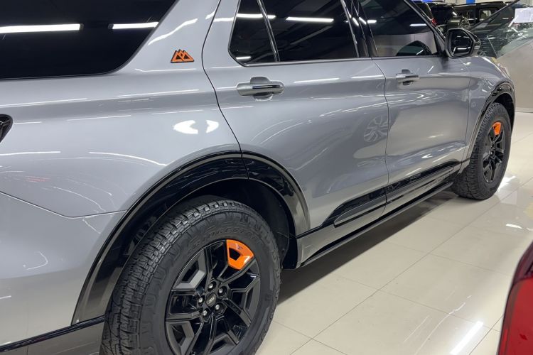 Used Ford Explorer 2023 EcoBoost 285 Kunlun Peak Edition 6-Seater Exterior 3