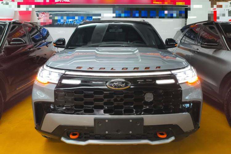 Used Ford Explorer 2023 EcoBoost 285 Kunlun Peak Edition 6-Seater Front