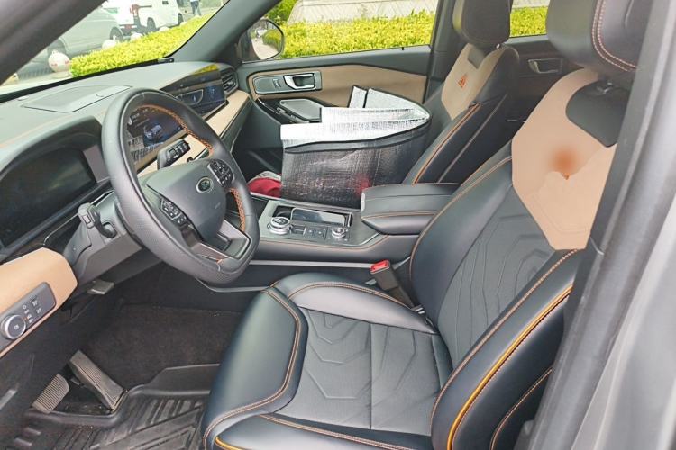Used Ford Explorer 2023 EcoBoost 285 Kunlun Peak Edition 6-Seater Left Front Seat