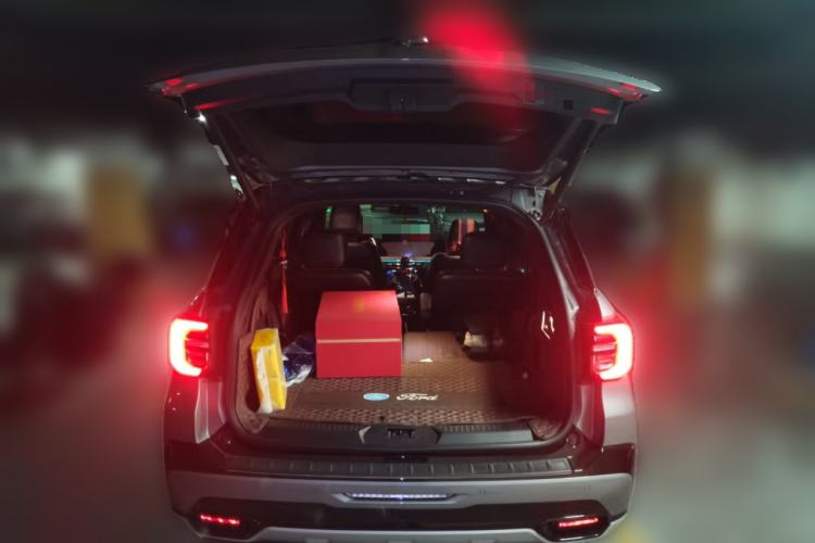 Used Ford Explorer 2023 EcoBoost 285 Kunlun Peak Edition 6-Seater Trunk