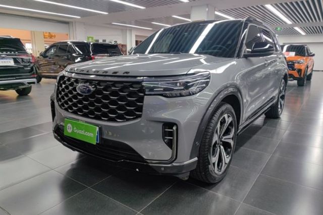 Ford Explorer 2023 EcoBoost 285 4x4 ST-LINE 7-Seater usado