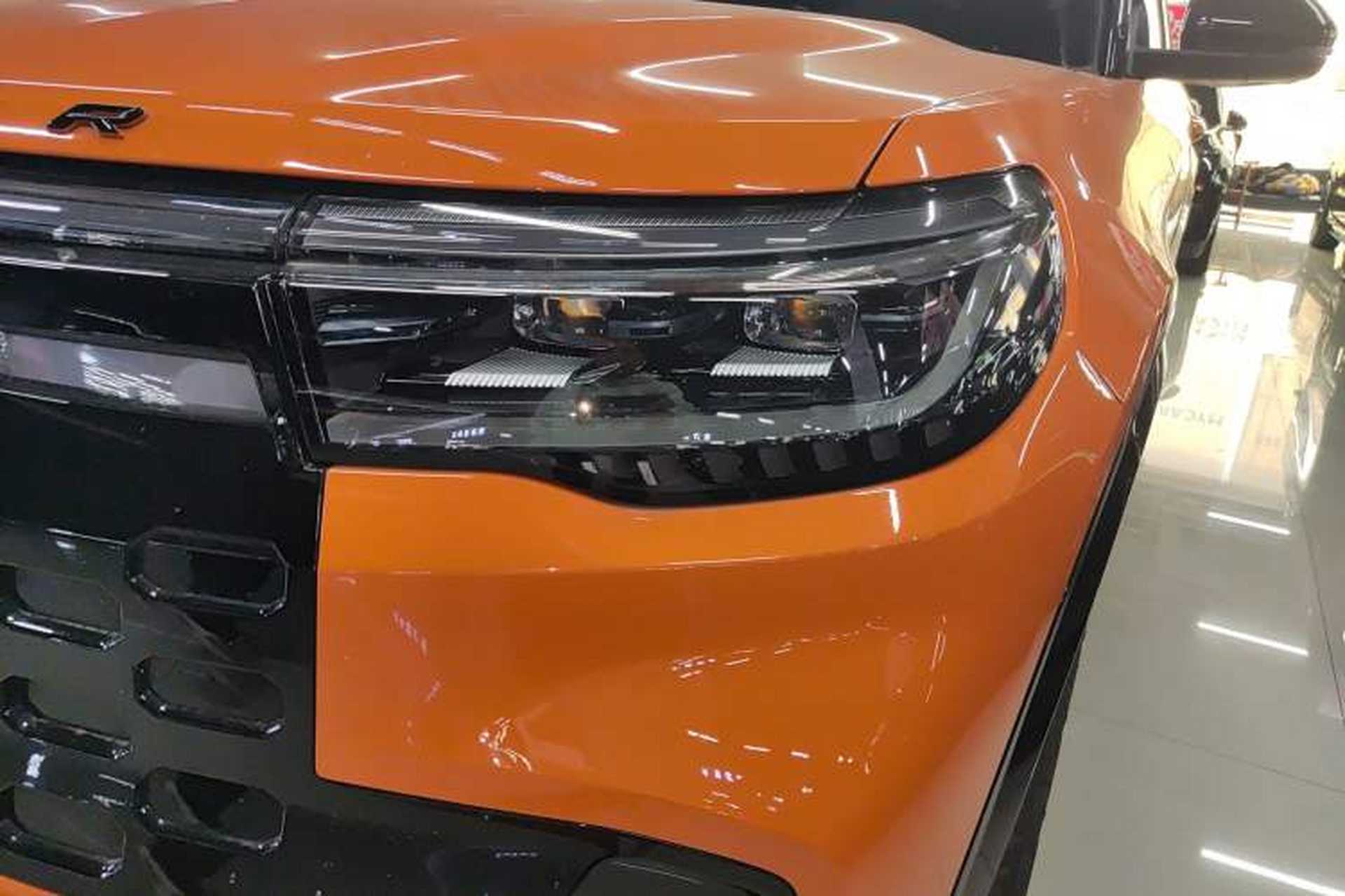 Used Ford Explorer 2023 EcoBoost 285 Kunlun Peak Edition 7-Seater Left Front Headlight