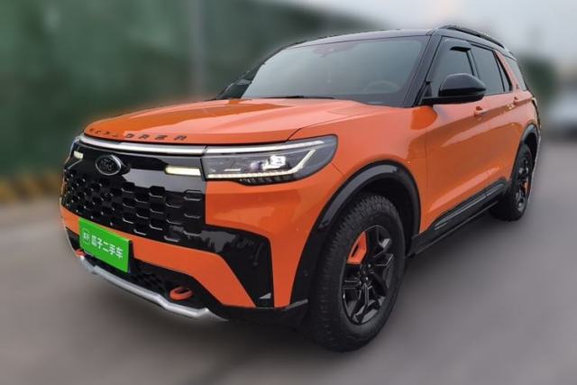 Ojetý Ford Explorer 2023 EcoBoost 285 Kunlun Peak Edition 6-Seater