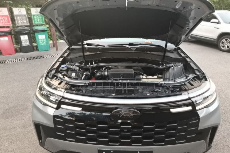 Used Ford Explorer 2023 EcoBoost 285 Kunlun Peak Edition 7-Seater Engine Bay