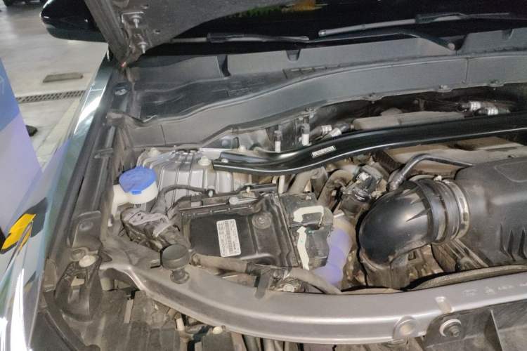 Used Ford Explorer 2023 EcoBoost 285 4x4 ST-LINE 7-Seater Engine Bay Right