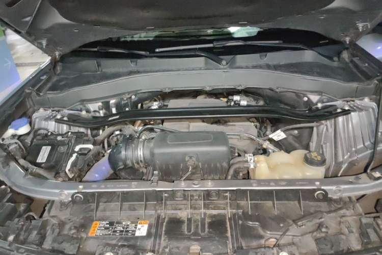 Used Ford Explorer 2023 EcoBoost 285 4x4 ST-LINE 7-Seater Engine Bay
