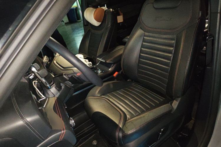 Used Ford Explorer 2023 EcoBoost 285 4x4 ST-LINE 7-Seater Left Front Seat