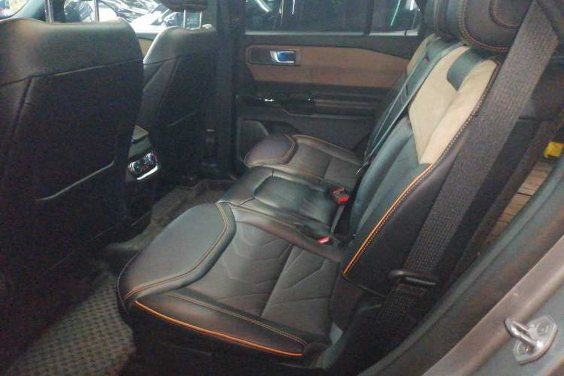 Used Ford Explorer 2023 EcoBoost 285 Kunlun Peak Edition 7-Seater Left Rear Seat