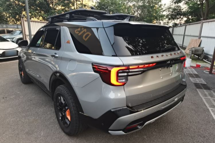 Used Ford Explorer 2023 EcoBoost 285 Kunlun Peak Edition 7-Seater Rear Left 45 Deg