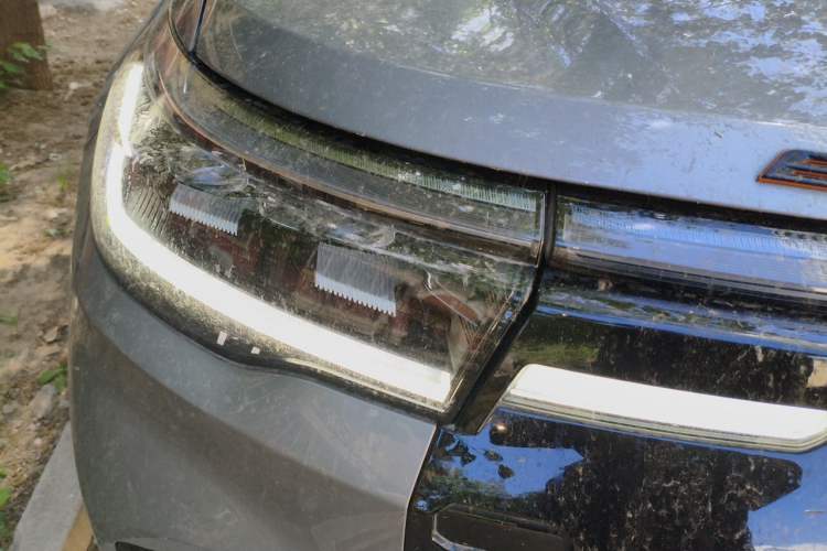 Used Ford Explorer 2023 EcoBoost 285 Kunlun Peak Edition 7-Seater Right Front Headlight