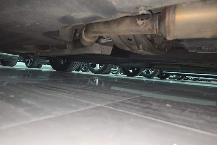 Used Ford Explorer 2023 EcoBoost 285 Rear-Drive Trend Edition 7-Seater Right Side Sill