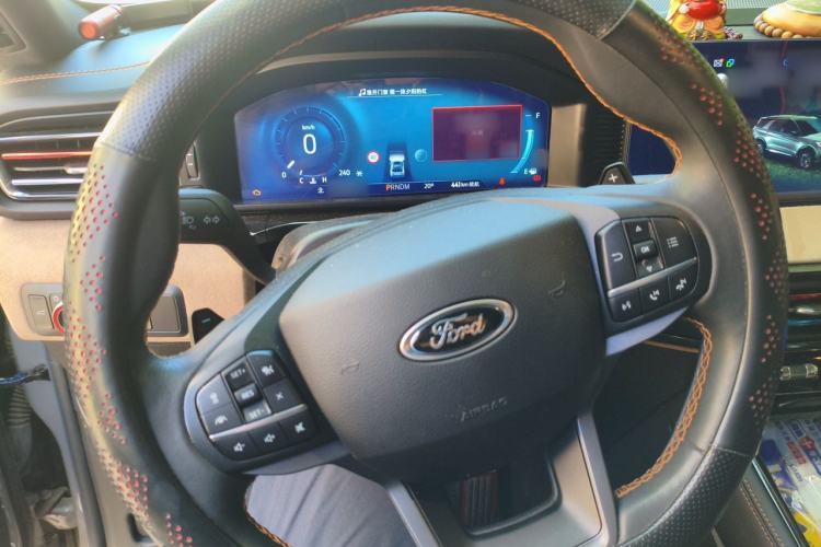 Used Ford Explorer 2023 EcoBoost 285 Kunlun Peak Edition 7-Seater Steering Wheel