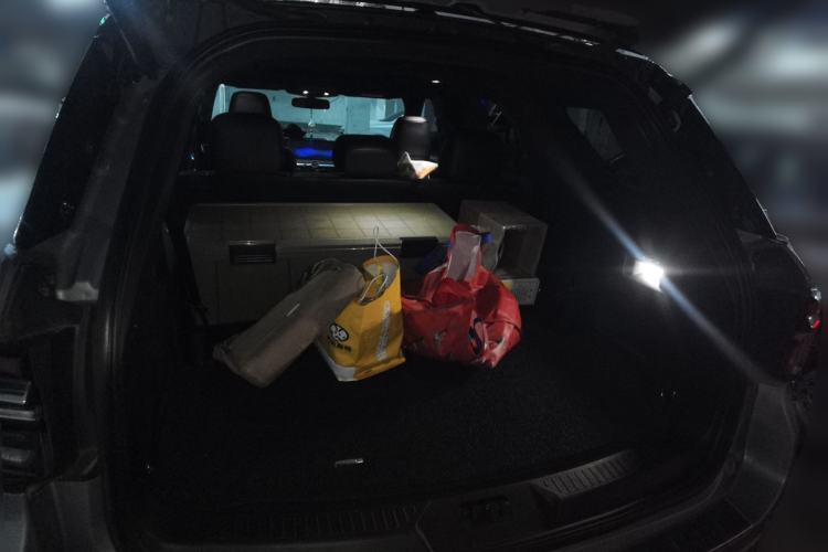 Used Ford Explorer 2023 EcoBoost 285 4x4 ST-LINE 7-Seater Trunk